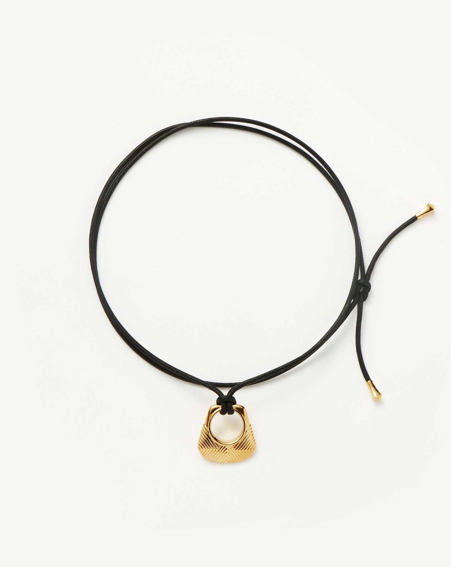 Hera Ridge Pendant Cord Necklace