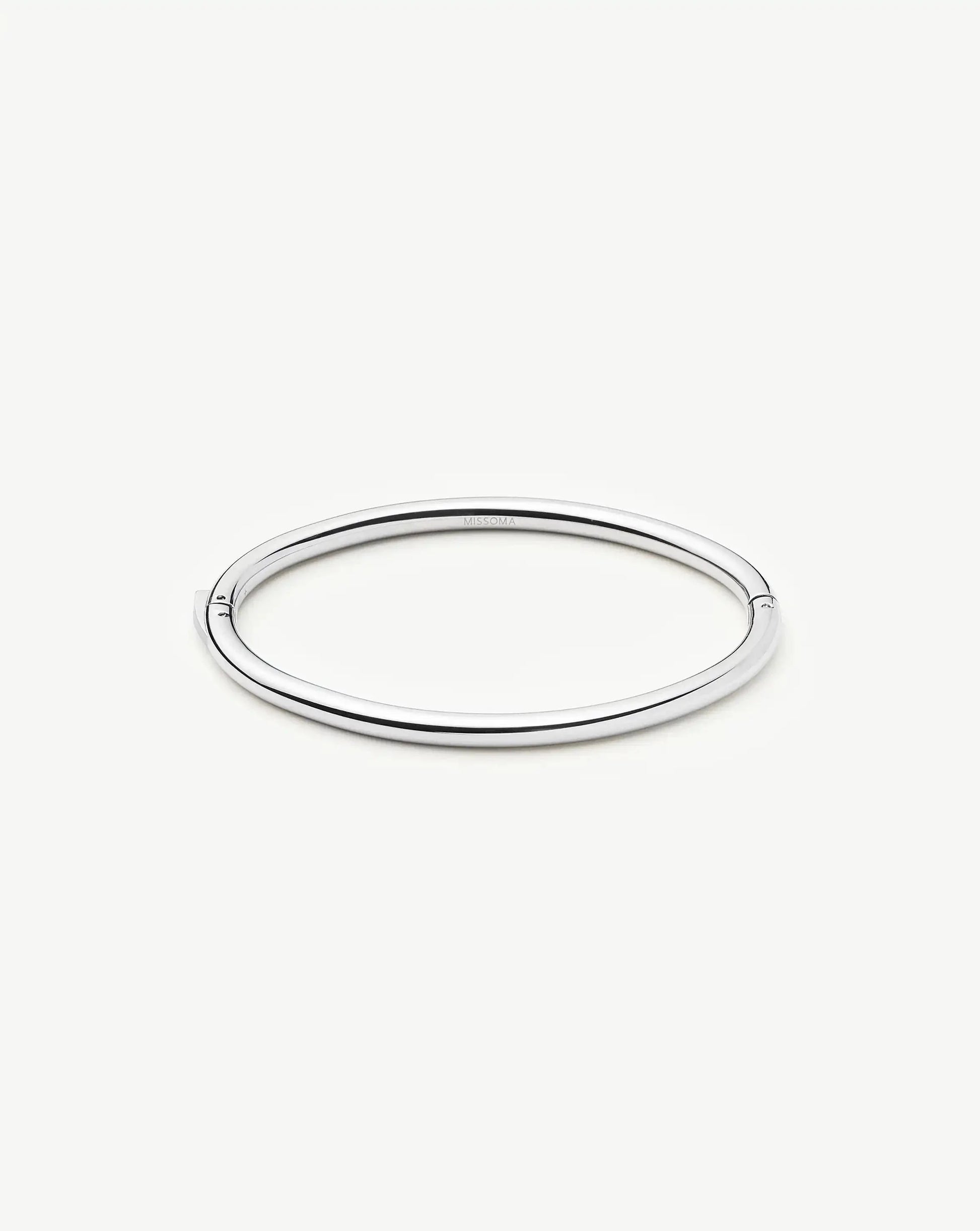 Classic Round Hinged Bangle