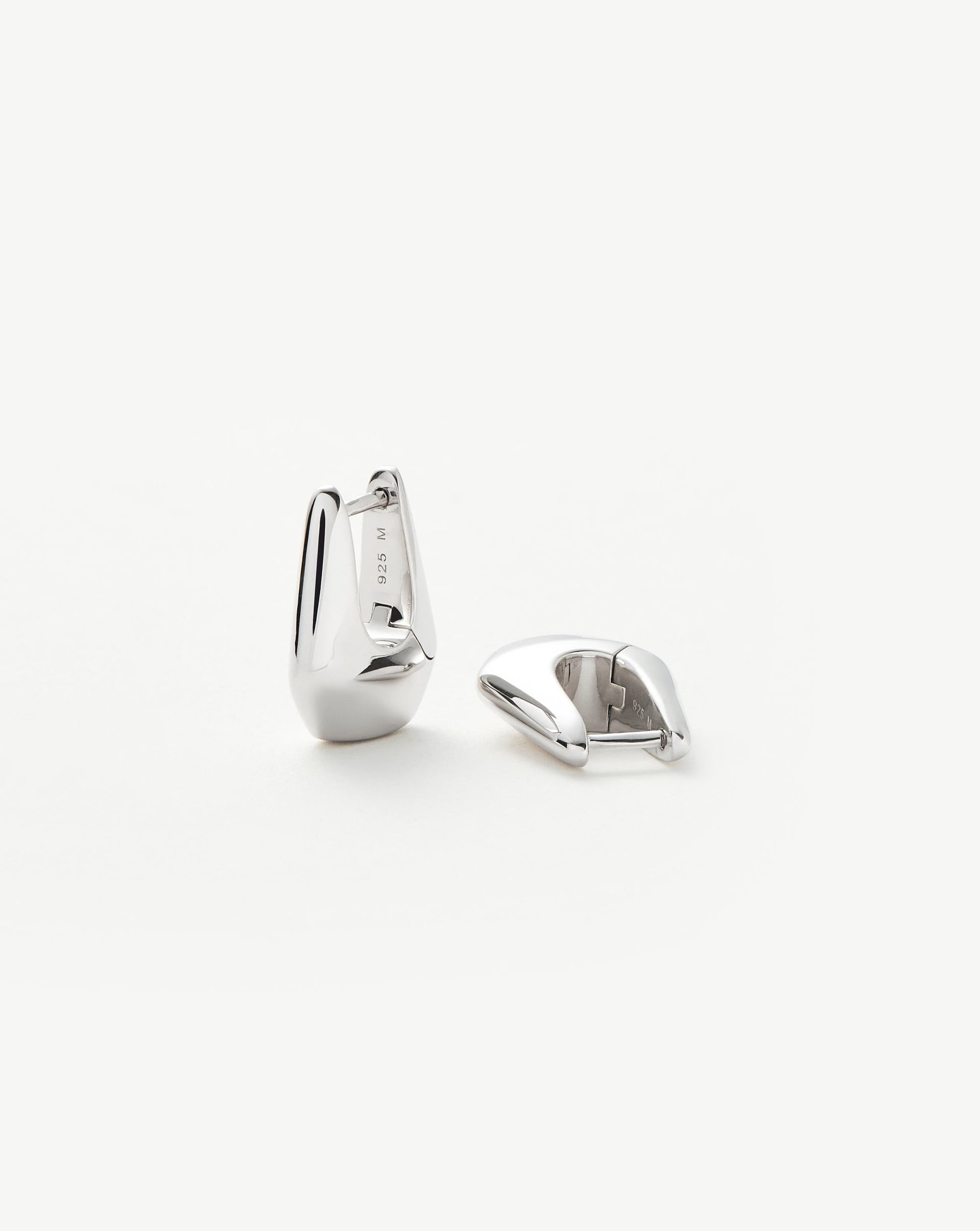 Lucy Williams Arco Small Hoop Earrings