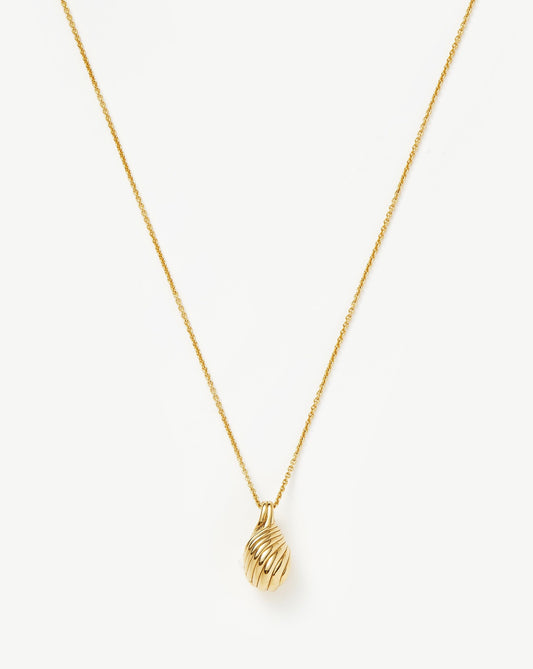 Wavy Ridge Droplet Pendant Necklace